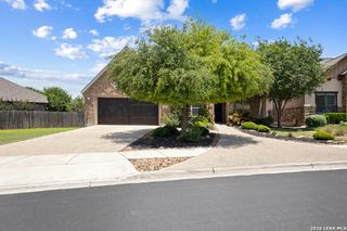 420 MISSION HILL RUN, New Braunfels, TX 78132