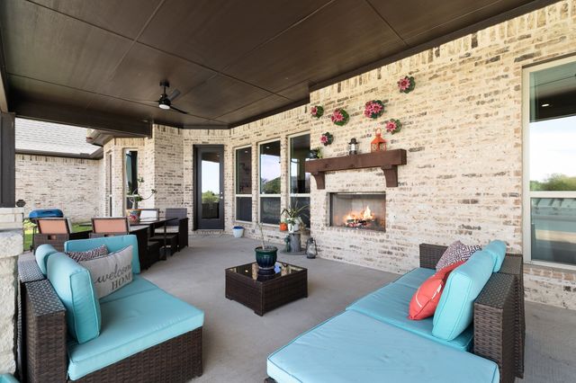 4245 Waterstone Estates Drive, Mckinney, TX 75071