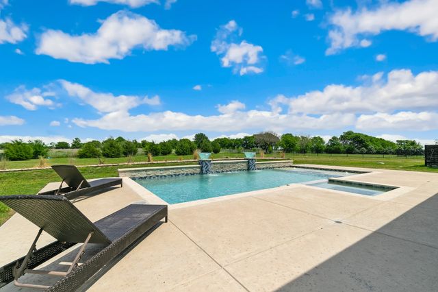 4245 Waterstone Estates Drive, Mckinney, TX 75071