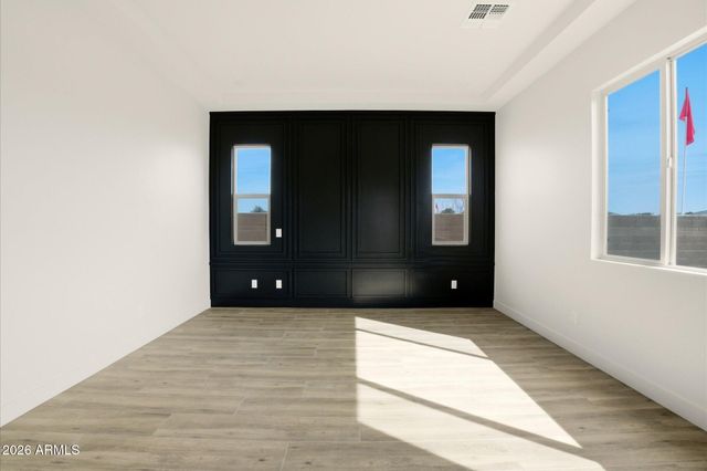 7379 W LISBON Lane, Peoria, AZ 85381