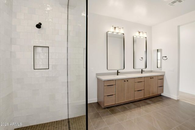 7379 W LISBON Lane, Peoria, AZ 85381