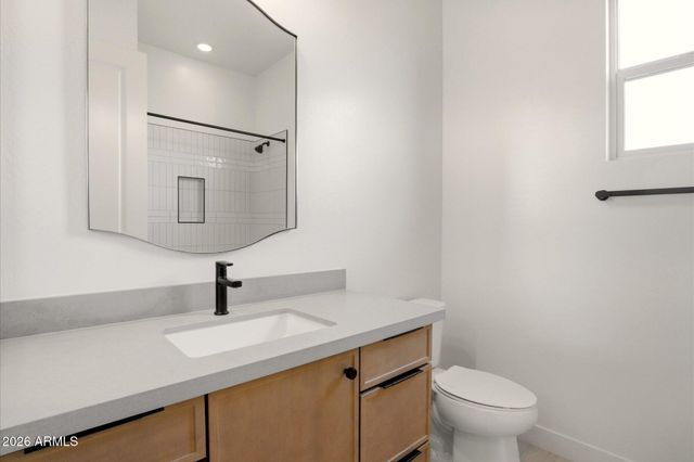 7379 W LISBON Lane, Peoria, AZ 85381