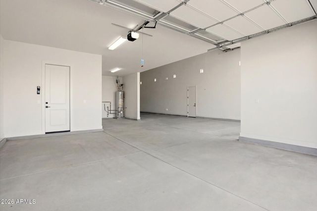 7379 W LISBON Lane, Peoria, AZ 85381