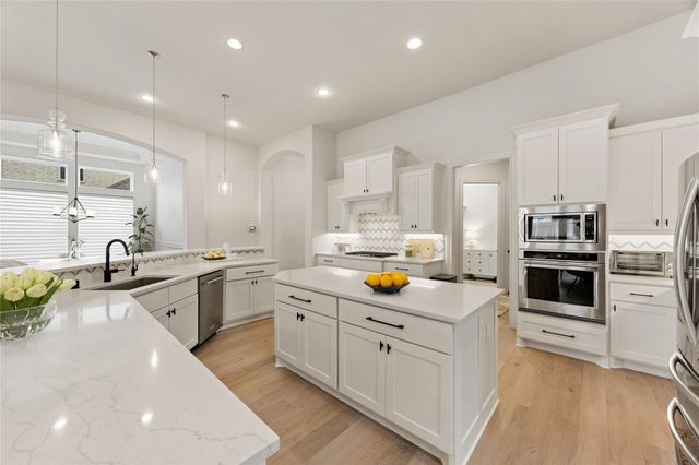 12606 Moon Haven Lane, Cypress, TX 77433