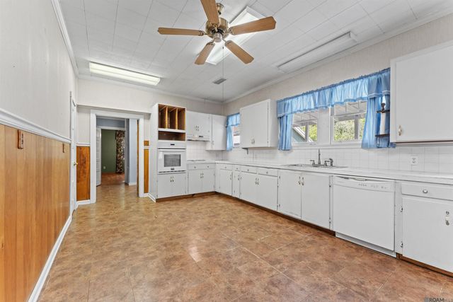 4429 39th St, Zachary, LA 70791