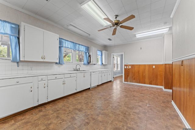 4429 39th St, Zachary, LA 70791