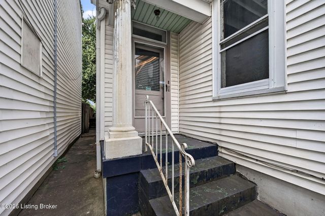 1112 Milton St, Louisville, KY 40217