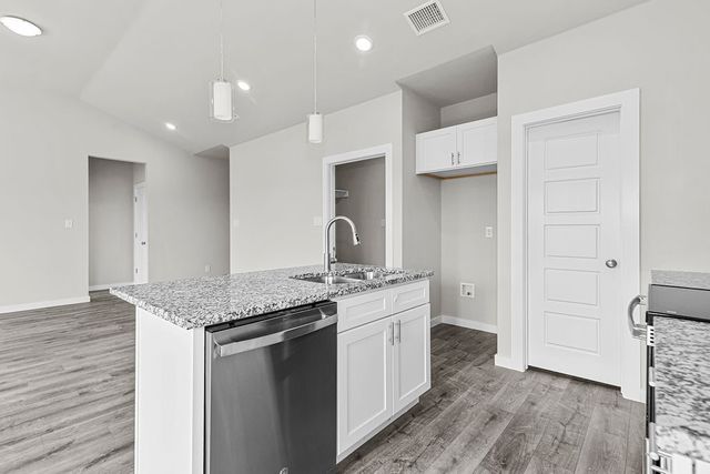 10520 Ruffin Drive, Fort Worth, TX 76131