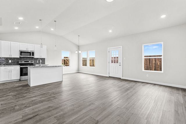 10520 Ruffin Drive, Fort Worth, TX 76131