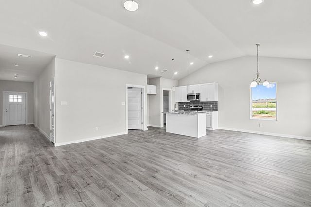 10520 Ruffin Drive, Fort Worth, TX 76131