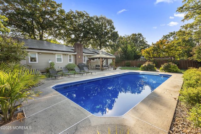 20 Brookwood Drive, Freehold, NJ 07728