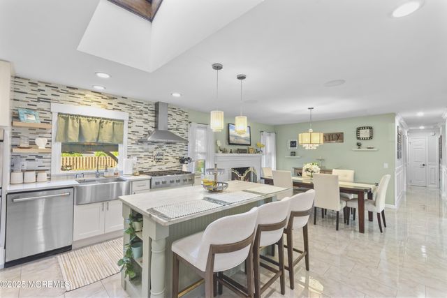 20 Brookwood Drive, Freehold, NJ 07728