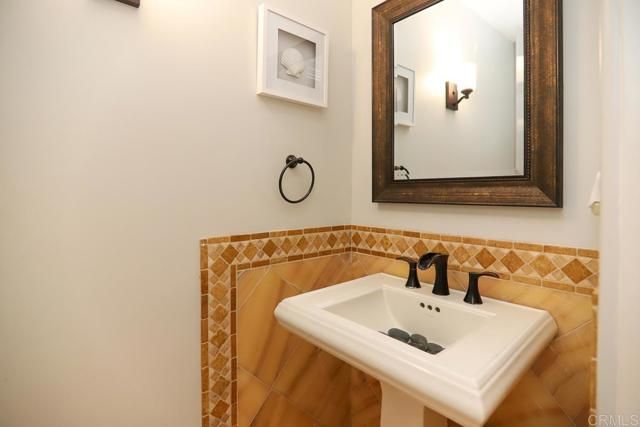 916 Sealane Drive D, Encinitas, CA 92024