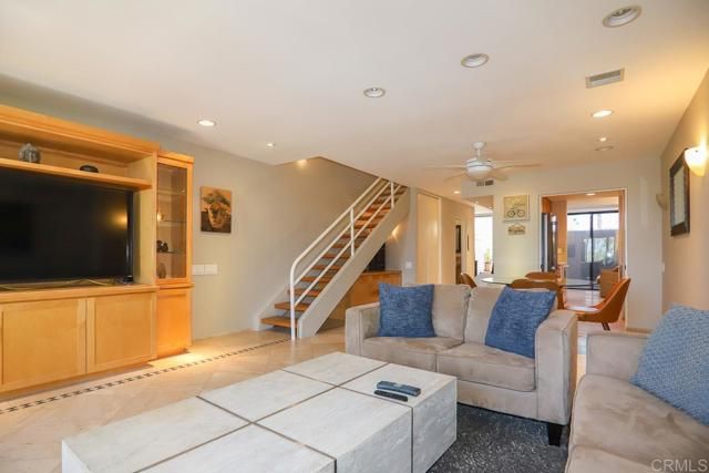 916 Sealane Drive D, Encinitas, CA 92024