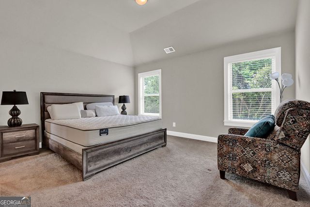 1071 Virginia Oak Lane, Lawrenceville, GA 30045
