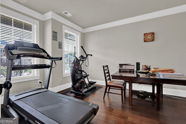 1071 Virginia Oak Lane, Lawrenceville, GA 30045
