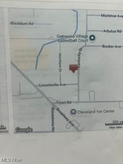 7322 Kentucky Drive, Oakwood Village, OH 44146