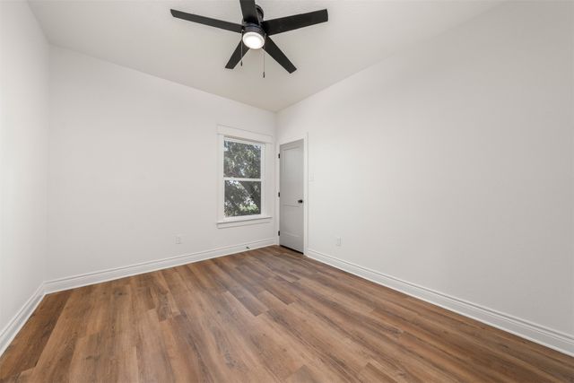 303 Live Oak Trail, Valley Mills, TX 76689