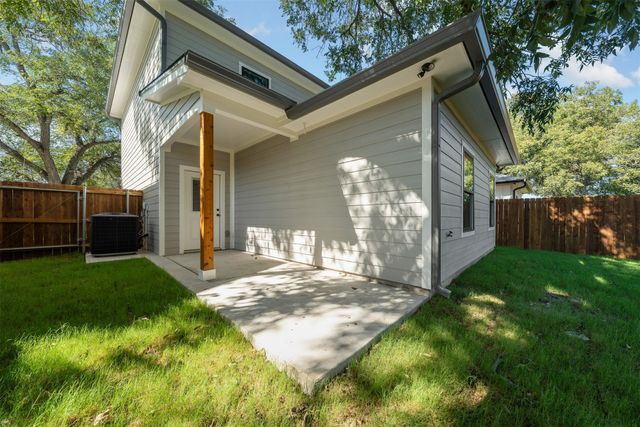 303 Live Oak Trail, Valley Mills, TX 76689