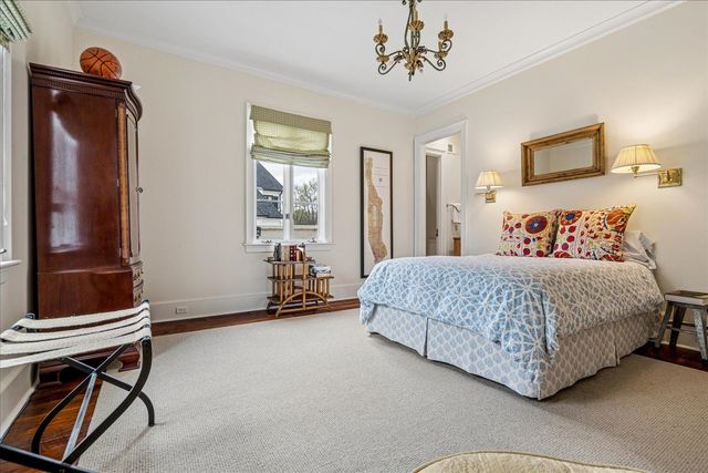 202 CLOISTER GREEN LN, Memphis, TN 38120