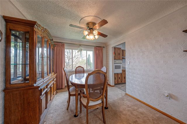 255 Henry Dr, North Huntingdon, PA 15642