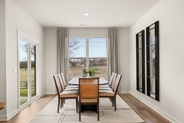 204 Crown Gardens Ct, Hermitage, TN 37076