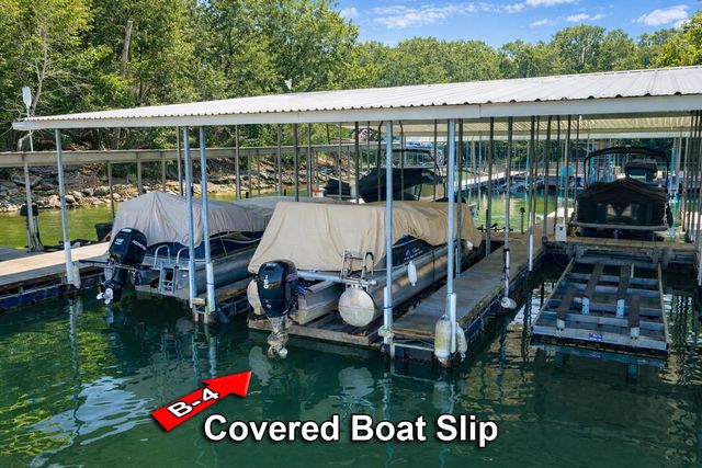 30 POINT GRAND CT, Savannah, TN 38372