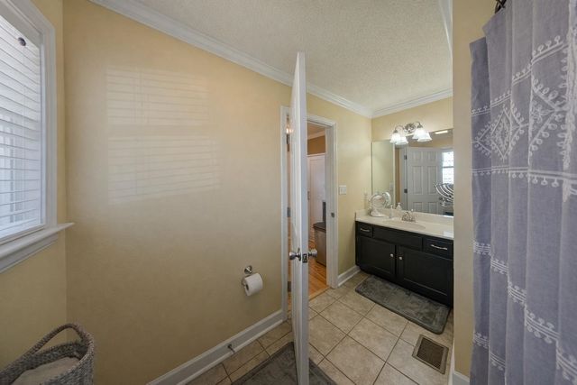 30 POINT GRAND CT, Savannah, TN 38372