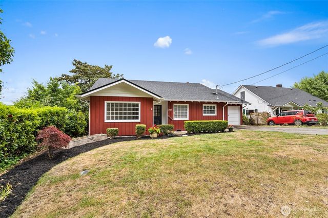 261 SE Adams Avenue, Chehalis, WA 98532
