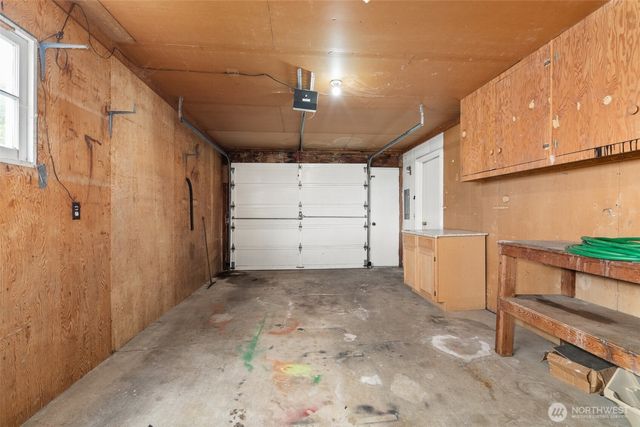 261 SE Adams Avenue, Chehalis, WA 98532