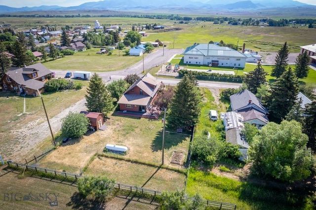 302 Ordway Street S, Wilsall, MT 59086