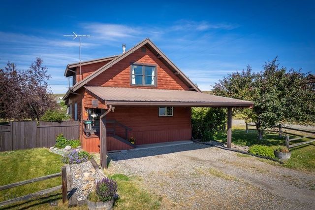 302 Ordway Street S, Wilsall, MT 59086