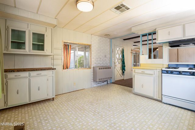 3821 Pebble Road, Topaz Ranch Estates, NV 89444