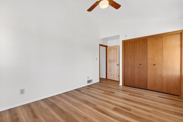 836 Garden Road SW, Albuquerque, NM 87105