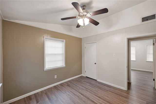 821 Parker Road, Russellville, AR 72801