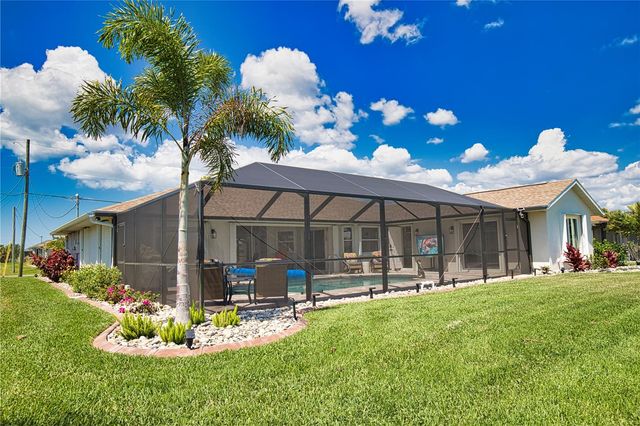 22 MEDALIST COURT, Rotonda West, FL 33947