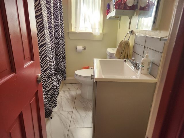 48 Captain Courtois Dr, Attleboro, MA 02703