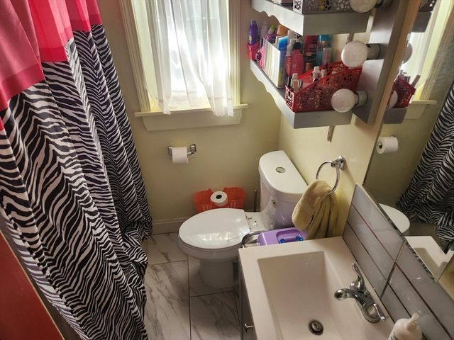 48 Captain Courtois Dr, Attleboro, MA 02703