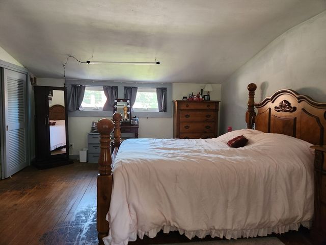 48 Captain Courtois Dr, Attleboro, MA 02703