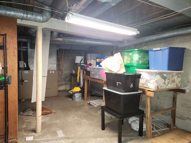 48 Captain Courtois Dr, Attleboro, MA 02703