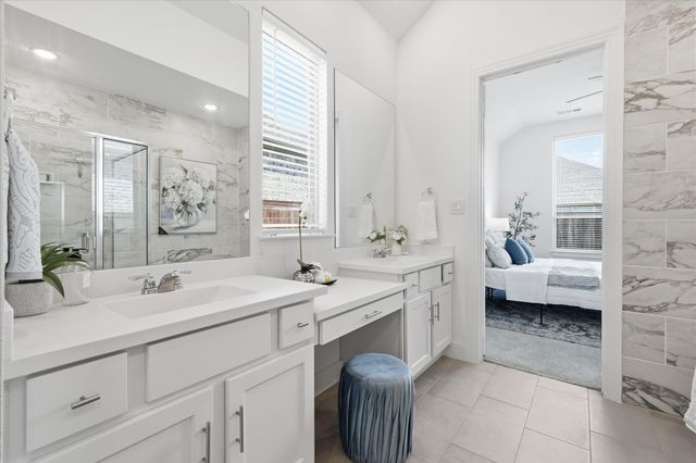 9521 Leisure Pace Lane, Oak Point, TX 75068