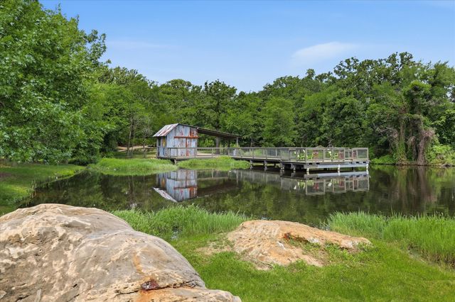 9521 Leisure Pace Lane, Oak Point, TX 75068