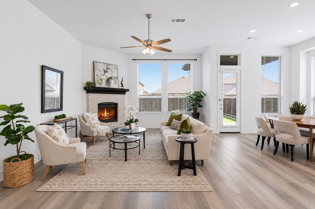 9521 Leisure Pace Lane, Oak Point, TX 75068