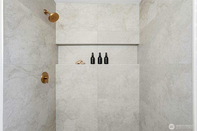 13417 Meridian Place W, Everett, WA 98208