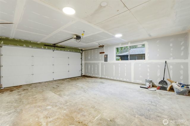 13417 Meridian Place W, Everett, WA 98208