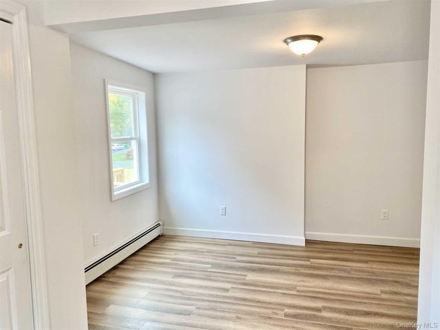 58 WEST DORSEY A, Hyde Park, NY 12538