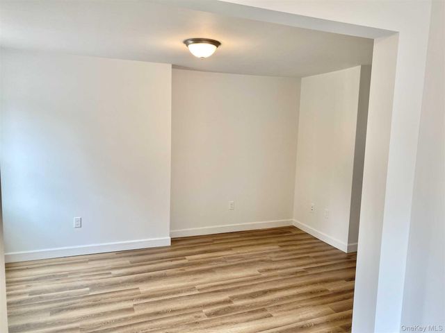 58 WEST DORSEY A, Hyde Park, NY 12538