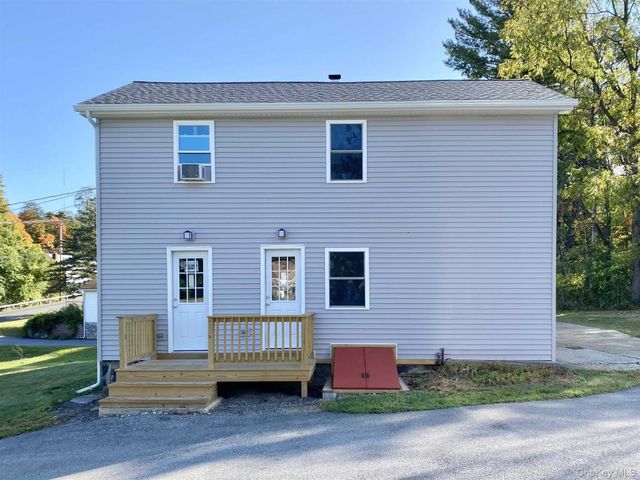 58 WEST DORSEY A, Hyde Park, NY 12538