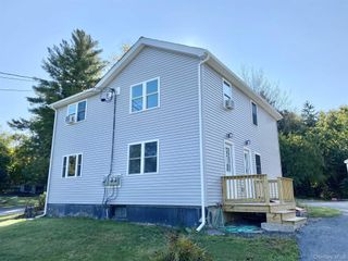 58 WEST DORSEY A, Hyde Park, NY 12538