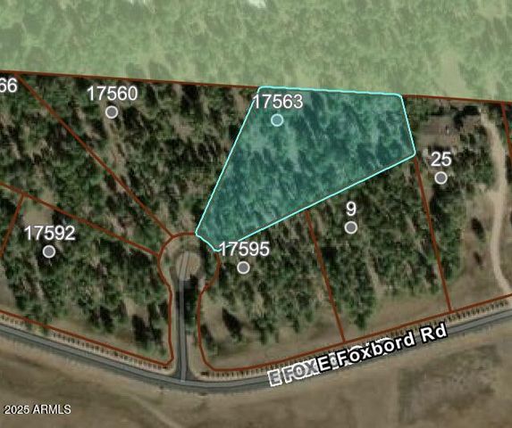 17563 S OSPREY Circle 16, Munds Park, AZ 86017